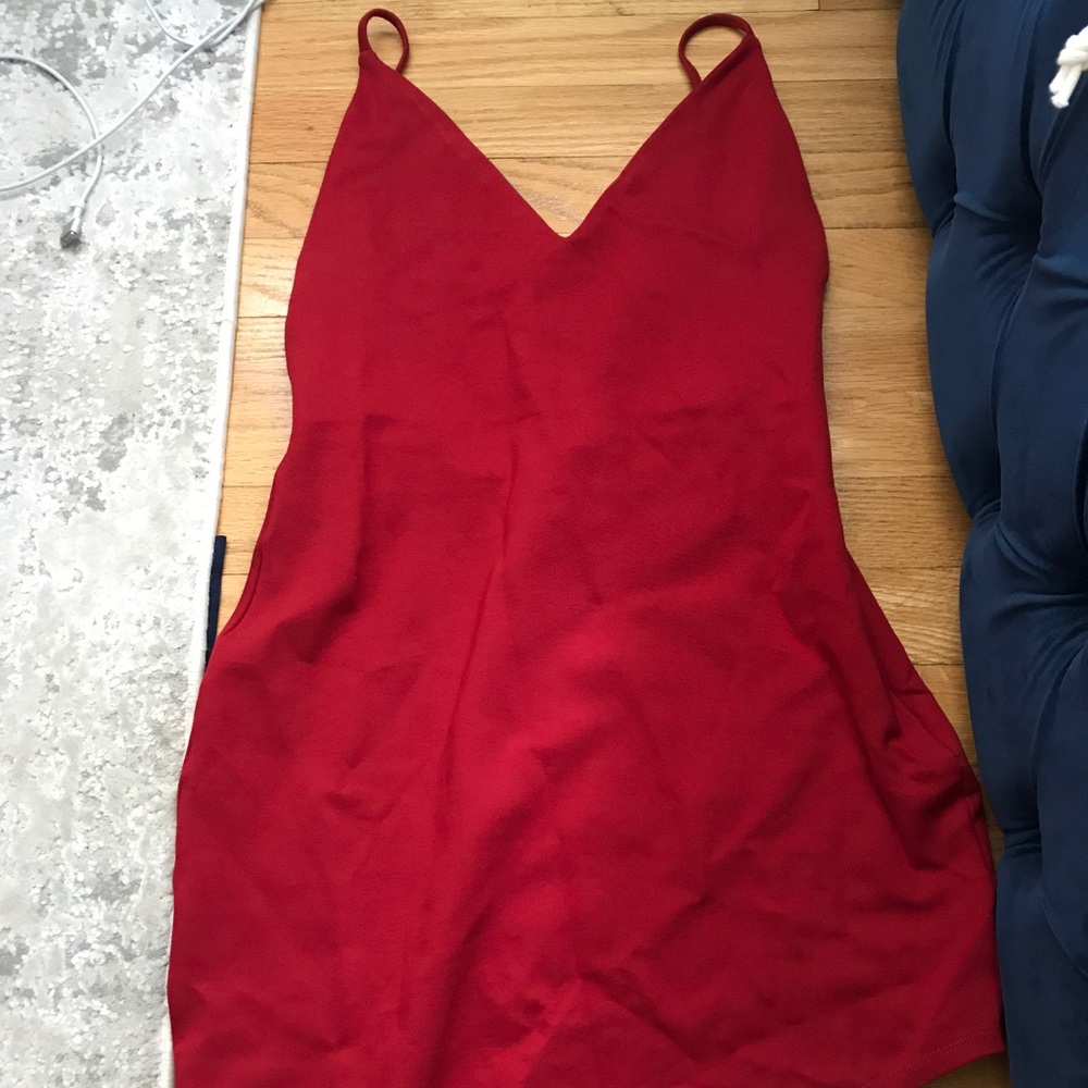 red bodycon mini dress